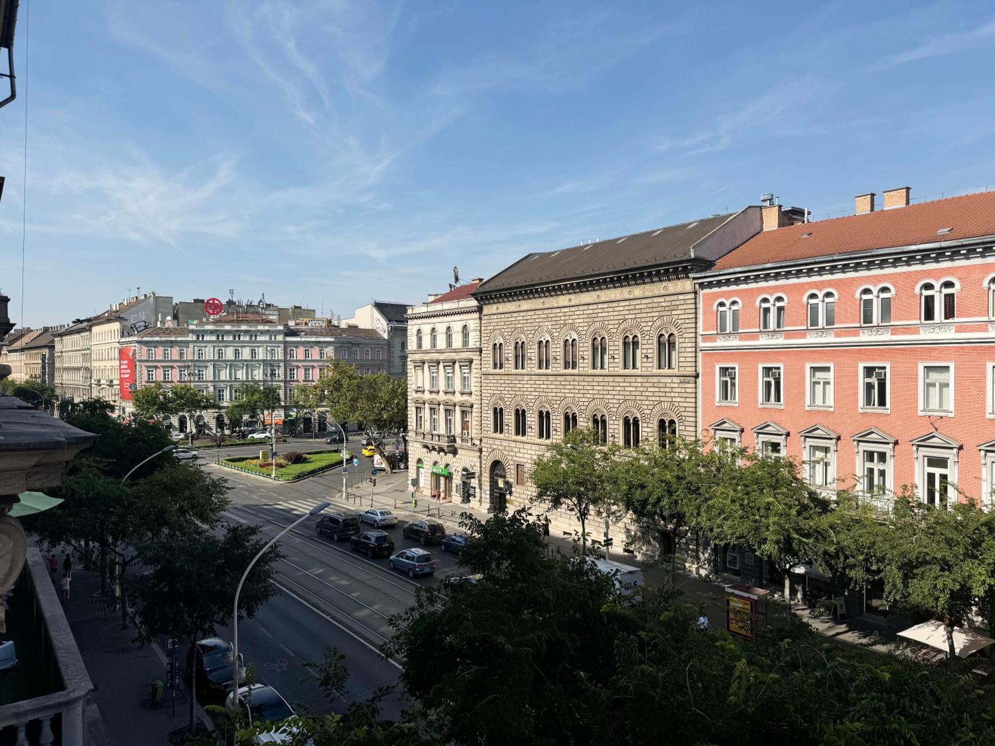 Exclusive Central 3Bedrm Stylish Residence By Prestige Homes Budapest Extérieur photo