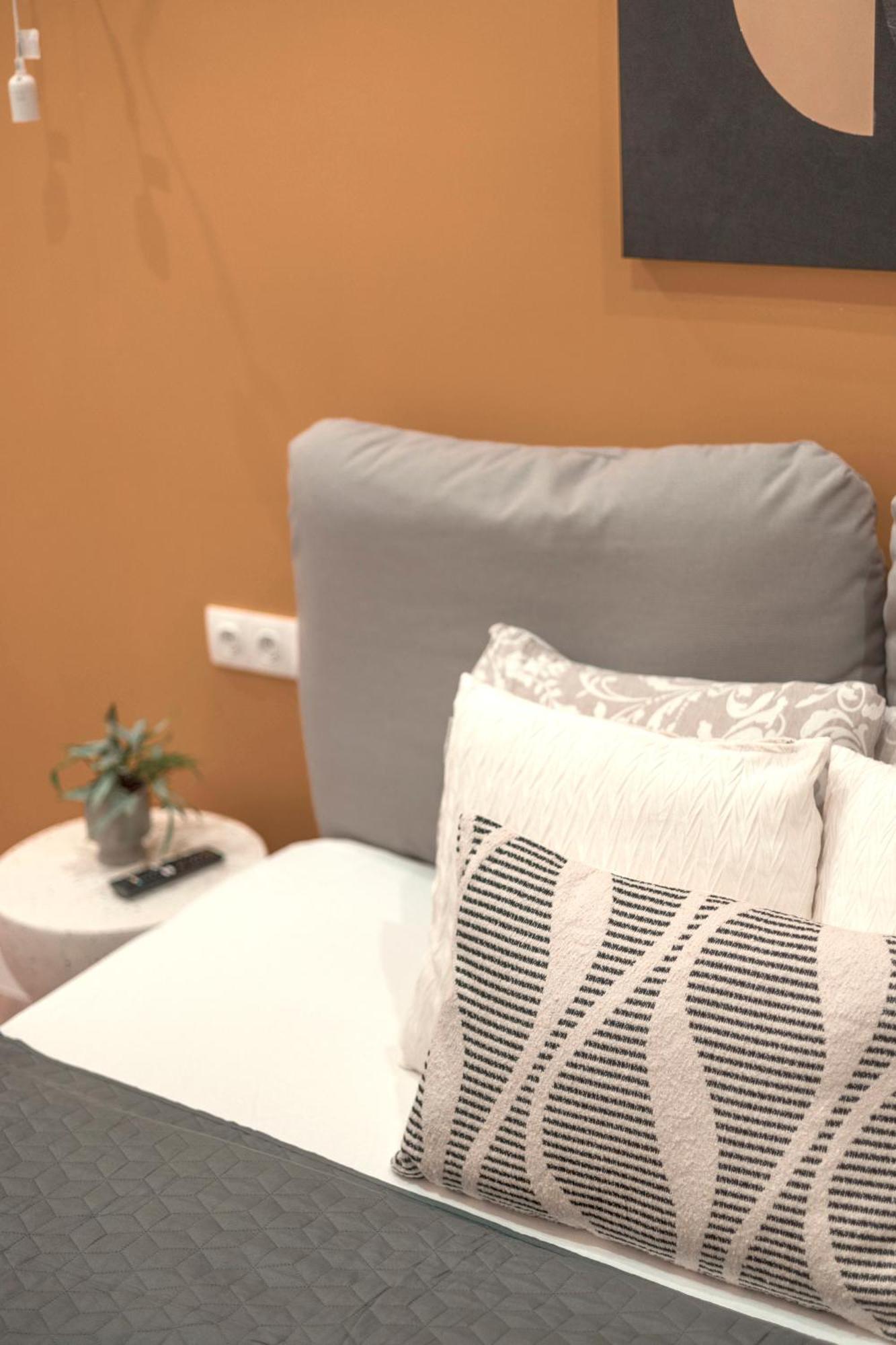 Exclusive Central 3Bedrm Stylish Residence By Prestige Homes Budapest Extérieur photo